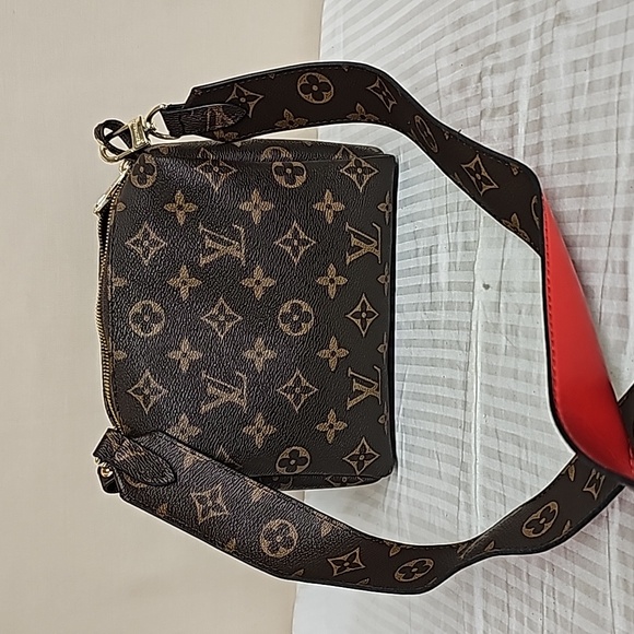 Handbags - DESIGNER INSPIRED SHOULDER BAG BFPM-09-201